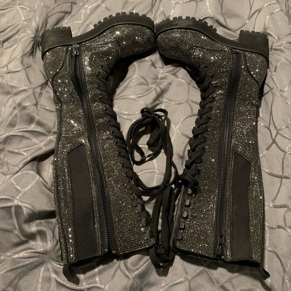 Dolls kill rhinestone combat boots size 6 - Picture 2 of 6